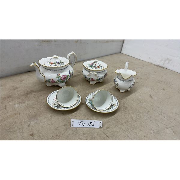 Aynsley Pembroke Fine English Bone China Tea Set, Teapot, Sugar, Creamer and Cups with Saucers