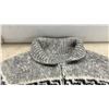 Image 2 : Hand-Knit Cowichan-Style Full-Zip Wool Sweater, Grey, Off-White, and Black Geometric Pattern