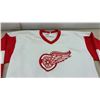 Image 2 : Detroit Red Wings White Home Hockey Jersey with Winged Wheel Logo, "D. Foster" Sz Med ?