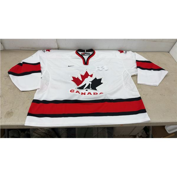 Nike Team Canada Men's Hockey Jersey, Size 2XL
