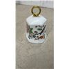 Image 5 : Aynsley Pembroke Bone China Tea Set with Teapot, Two Cups, Saucers, and Bell
