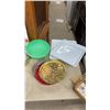 Image 2 : Molson Canadian Pitcher and Cups, Serving Trays, Platters, Table Cloths, Bowl