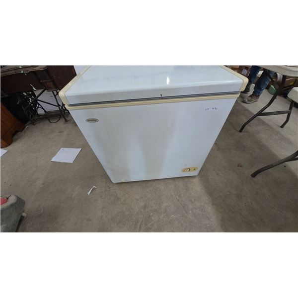 Danby Chest Freezer, Model DCF055A1WDB1, 2018, and Wire Basket. 33”×32”×20”