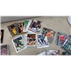Image 2 : Large Collection of Vintage NBA and NHL Trading Cards, Skybox, Upper Deck, Topps, 1980s-1990s