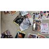 Image 5 : Large Collection of Vintage NBA and NHL Trading Cards, Skybox, Upper Deck, Topps, 1980s-1990s