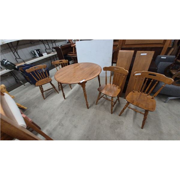 Round Drop-Leaf Dining Table with 4 Spindle-Back Chairs and 2 Leaves