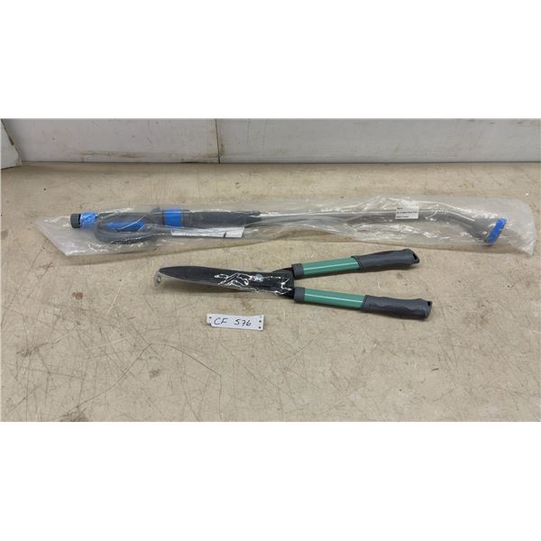Hedge Shears and 36” 5-Pattern Spray Wand