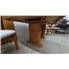 Image 10 : Oak Dining Table with One 24” Leaf and 6 Chairs
