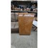 Image 6 : Oak Dining Table with One 24” Leaf and 6 Chairs