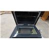 Image 7 : Whirlpool Stainless Steel Electric Double Oven Range with Glass Cooktop and Power Cord