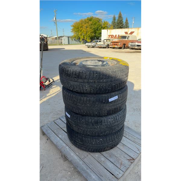 Set of 4 Michelin Tires 205/65R16 on 5-on 5-Bolt Steel Rims