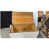 Image 6 : 1900s Antique Quebec Pine Box, 24 × 22 × 39”
