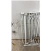 Image 3 : Summer Infant White Metal Adjustable Walk-Through Pressure-Mounted Baby Gate