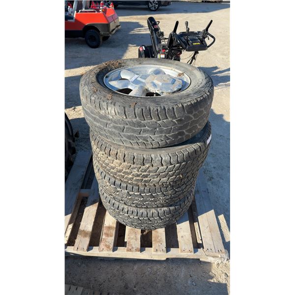 4 Cooper Discoverer 245/65R17 Tires with Rims