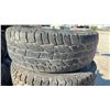 Image 5 : 4 Cooper Discoverer 245/65R17 Tires with Rims