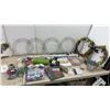 Image 1 : Craft Supplies, Wreath-Making, Wire Frames, Grapevine Wreaths, Ribbon, Paints, Canvas Pack