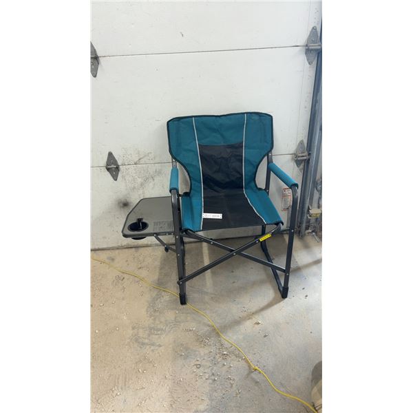 Folding Chair With Table
