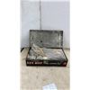Image 5 : Vintage Ezy-Bilt No. 8” The Master Toy" Metal Construction Set with Original Box and Extra Parts
