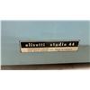 Image 4 : Olivetti Studio 44 Portable Typewriter with QWERTY Keyboard, by Underwood Limited