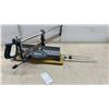 Image 4 : Mastercraft Manual Miter Box Saw Model 57-5500-8 with Adjustable Angle Guide