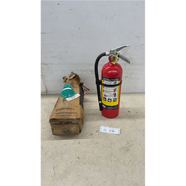 Kidde Advantage 5.5 Pound ABC Dry Chemical Fire Extinguisher