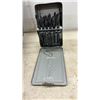 Image 2 : Vintage Dormeyer Matched-Craft 1/4” Drill Model 5 303B Kit and Twist Drill Bit Set
