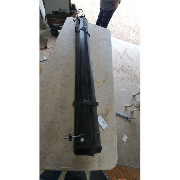 Retractable Tonneau Cover (Truck Bed Cover)
