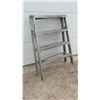 Image 6 : Aluminum A-Frame Stepladder with 4 Steps