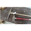 Image 3 : Pickaxe and Sledgehammer