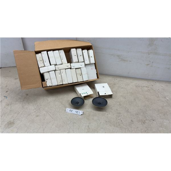 22 Small Audio Speakers, Models TR-60F 8 Ohm 1W and TR-100F 8 Ohm 2W, 3 1/2” and 4”