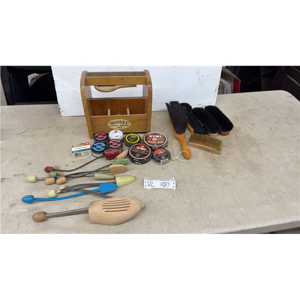 Shoe Shinning Kit