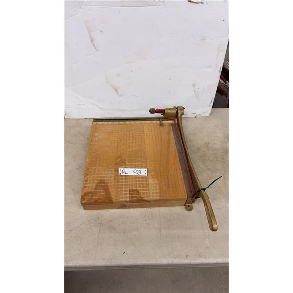 16” Heavy Duty Paper Cutter