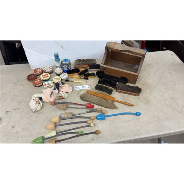 Shoe Shine Kit