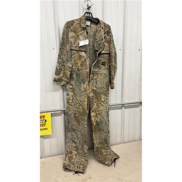 Liberty Rugged Outdoor Gear Camouflage Coveralls, Size Not Visible, 5ft from top to bottom (Likely