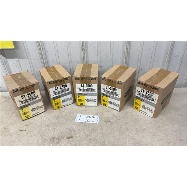 5 Boxes of Stanley 81-2500 Chain Bolts, 3” (76mm), Zinc Plated (25 Total)