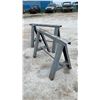 Image 2 : 2 Steel Saw Horses