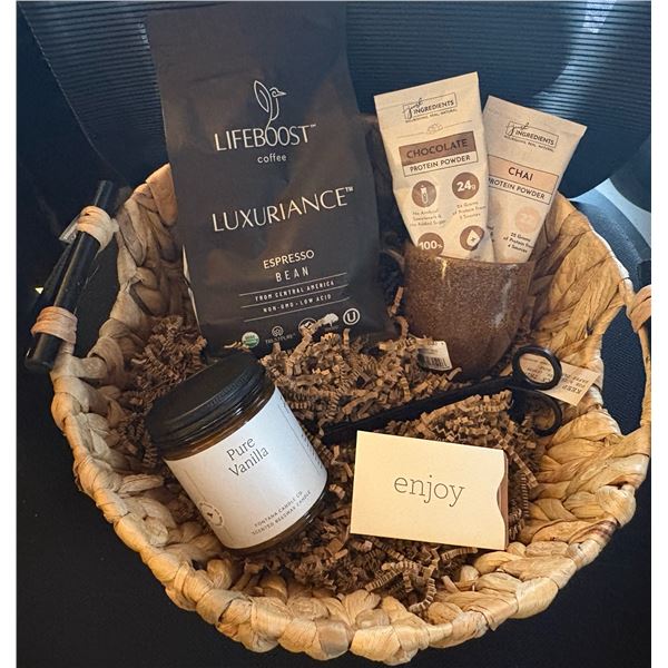 Little Ways Shoppe Basket