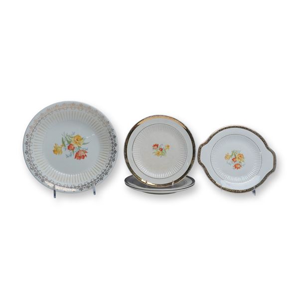 5-Piece Royal China Porcelain Floral Bowl and Plate Set