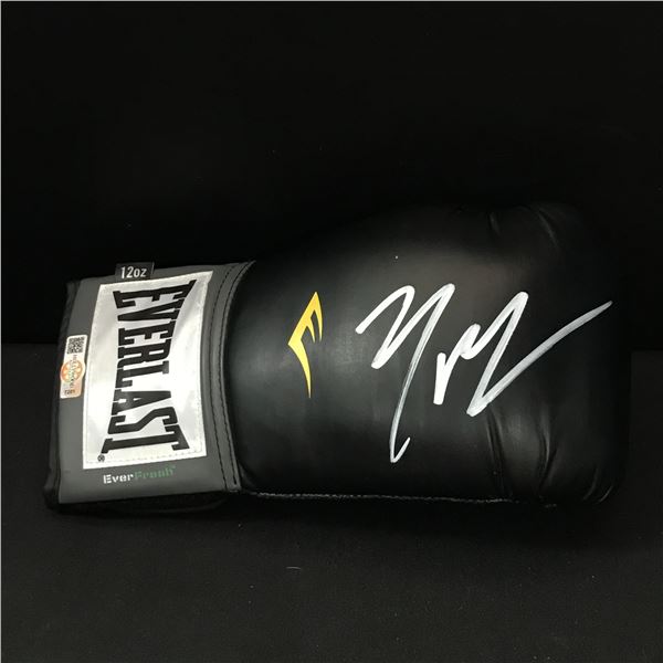 MICHAEL B JORDAN SIGNED BOXING GLOVE - HOLLYWOOD COA
