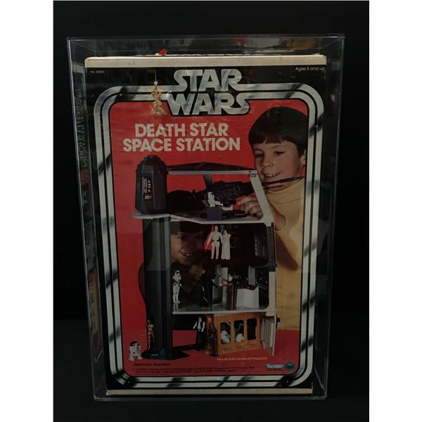 RARE ORIGINAL STAR WARS DEATH STAR SPACE STATION (AFA 70)