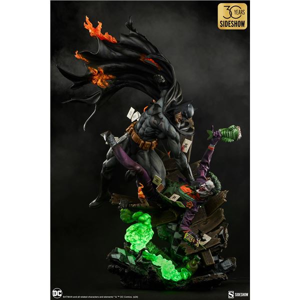 BATMAN VS THE JOKER ETERNAL ENEMIES PREMIUM FORMAT SIDESHOW COLLECTIBLES STATUE WITH ORIGINAL BOX