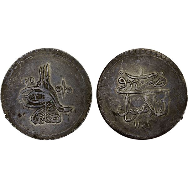 TURKEY: Selim III, 1789-1807, AR 2 piastres (80 para) (28.87g), Islambul, AH1203 year 1, VF