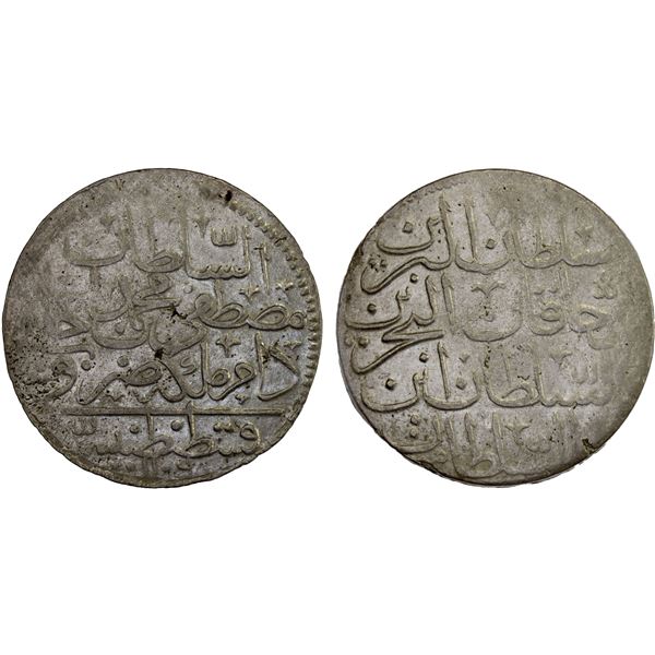 TURKEY: Mustafa II, 1695-1703, AR kurush (40 para) (19.37g), Kostantiniye, AH1106, VF