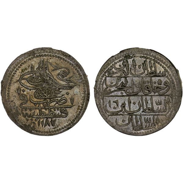 TURKEY: Abdul Hamid I, 1774-1789, AR 20 para (9.49g), Kostantiniye, AH1187 year 16, XF-AU