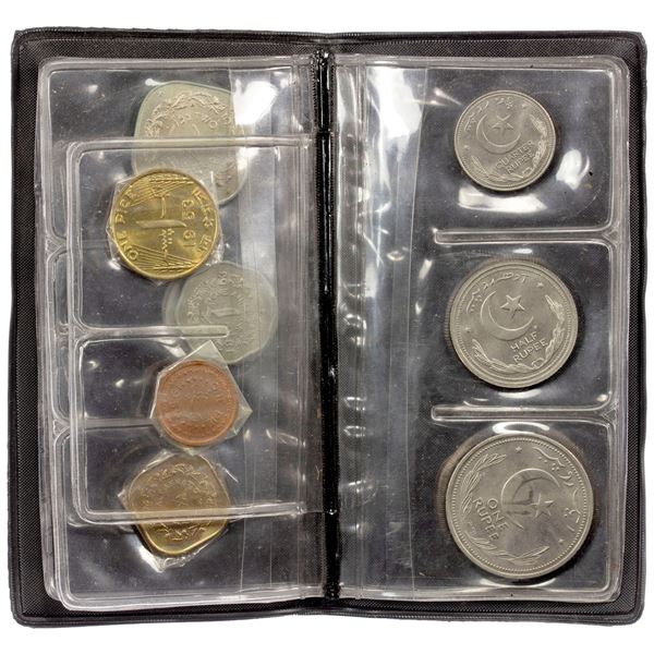 PAKISTAN: Islamic Republic, 8-coin mint set, 1948/51/53