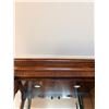 Image 5 : Illuminated Display Case