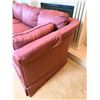 Image 4 : Barrymore Pink Couch