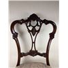 Image 2 : Elegantly Carved Accent Chair