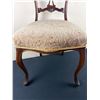 Image 5 : Elegantly Carved Accent Chair