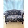 Image 1 : Barrymore Loveseat